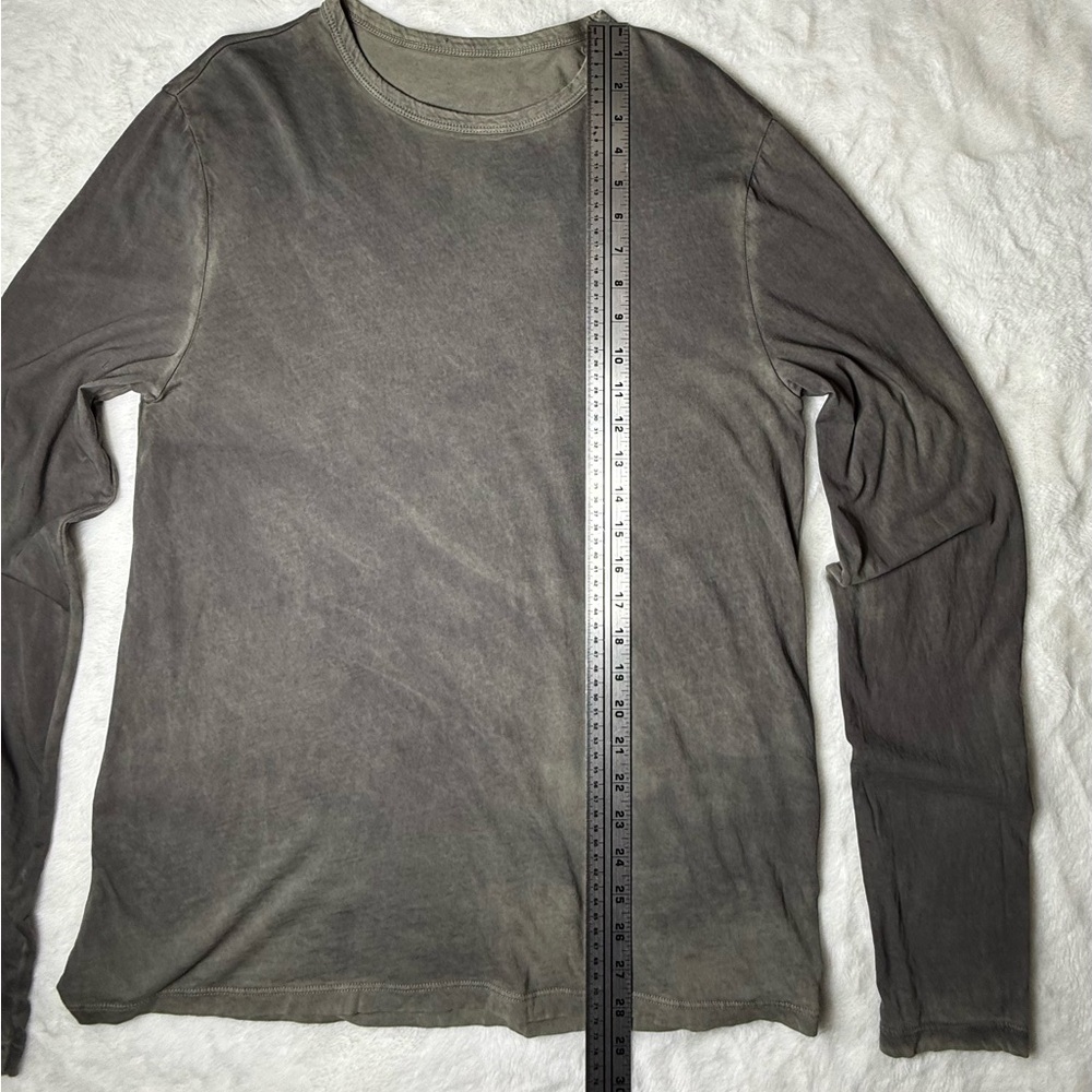 Cotton Citizen Long Sleeve Crewneck Shirt in Vintage Oasis NWOT Size Medium - Picture 9 of 10